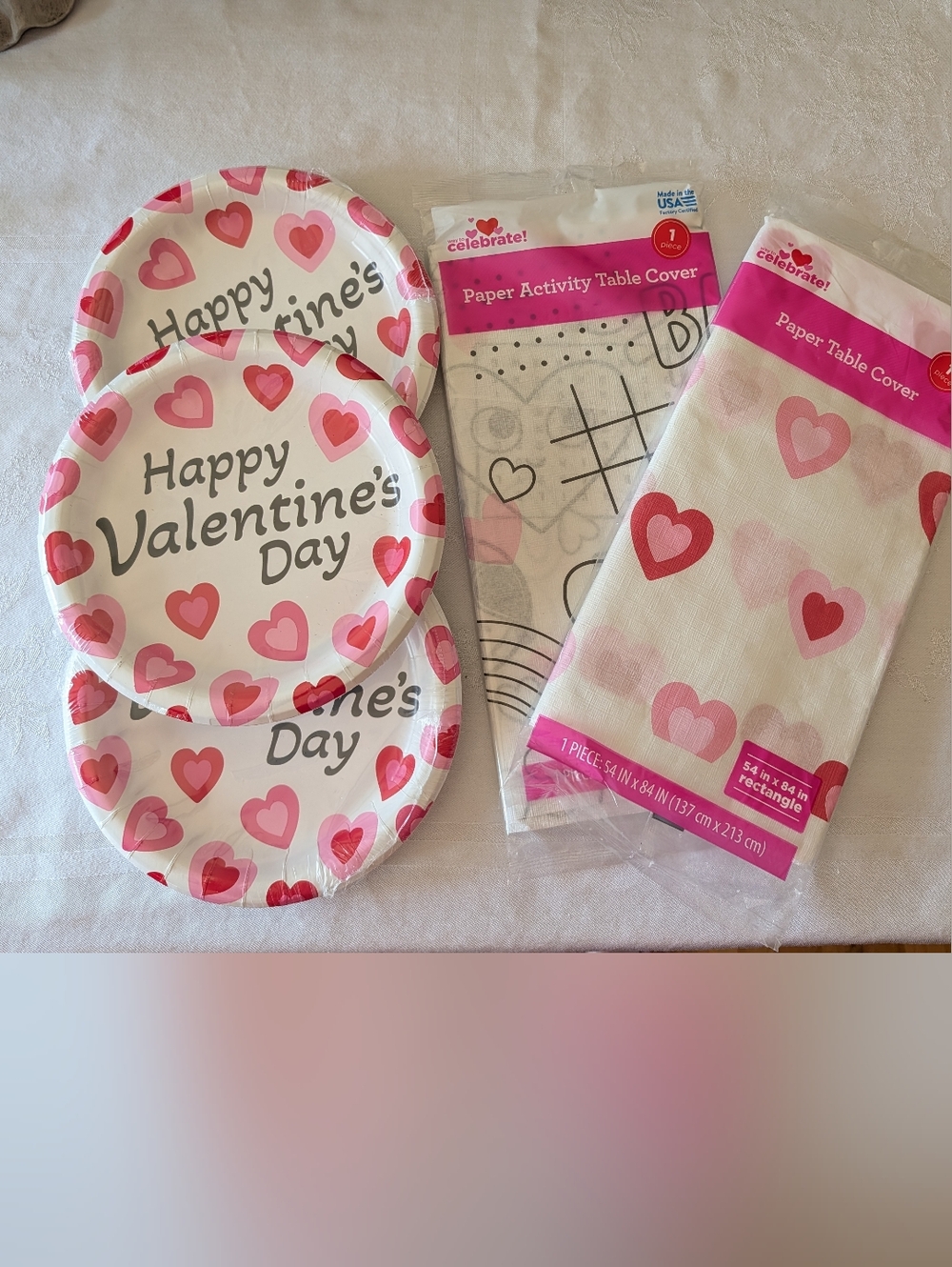 Happy Valentine's Day Paper Plates 3 & Tablecloth 2